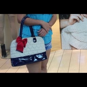 👜 Betsy Johnson bag